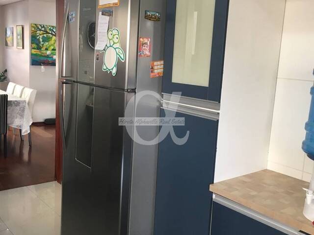 Casa para Venda em Santana de Parnaíba - 4