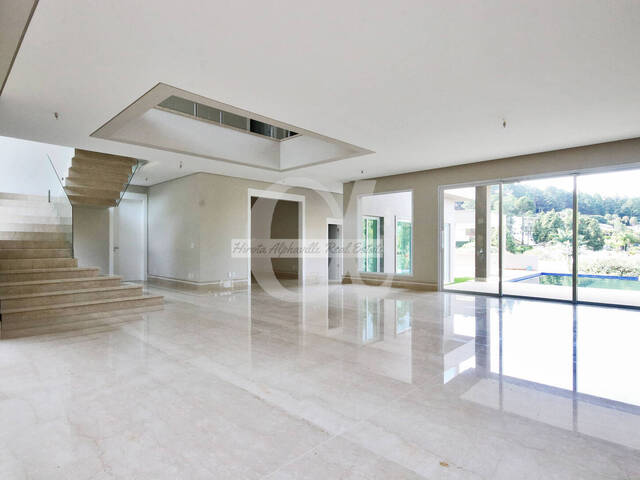 Casa para Venda em Santana de Parnaíba - 2