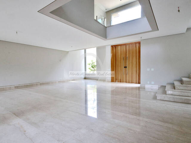 Casa para Venda em Santana de Parnaíba - 5