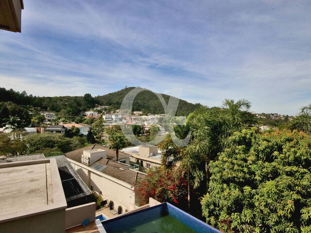 Casa para Venda em Santana de Parnaíba - 3