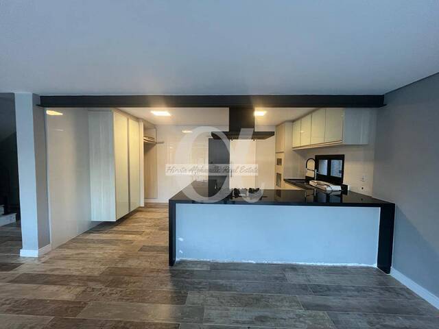 Casa para Venda em Santana de Parnaíba - 4