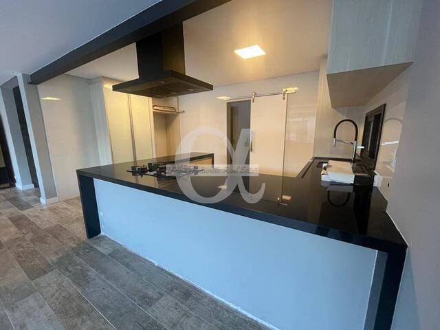 Casa para Venda em Santana de Parnaíba - 5