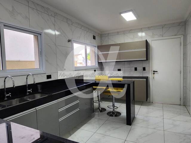 Casa para Locação em Santana de Parnaíba - 4