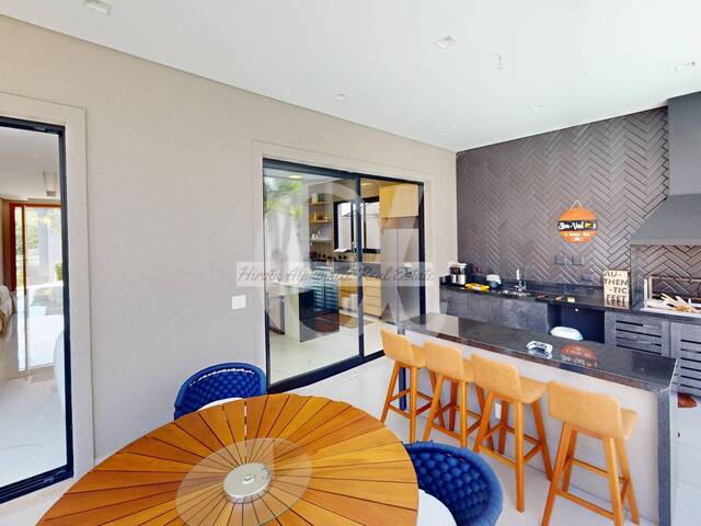 Casa para Locação em Santana de Parnaíba - 4