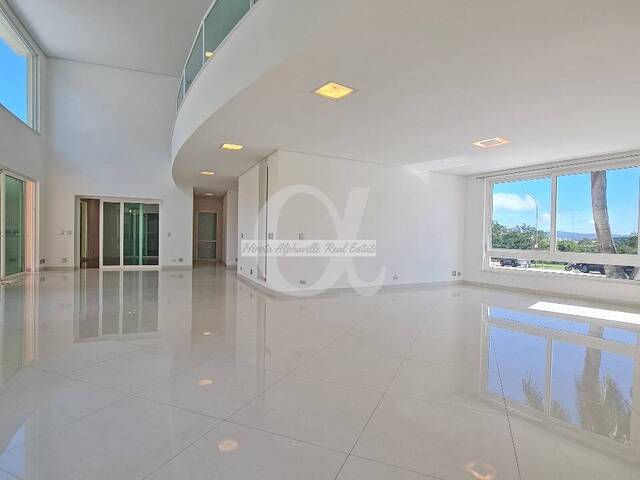 Casa para Locação em Santana de Parnaíba - 4