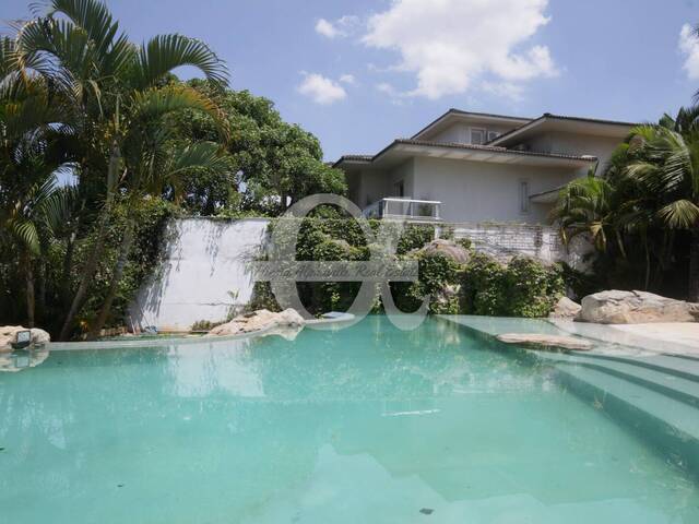 Casa para Venda em Santana de Parnaíba - 4