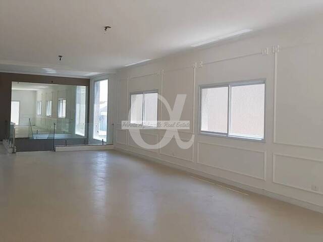 Casa para Venda em Santana de Parnaíba - 4