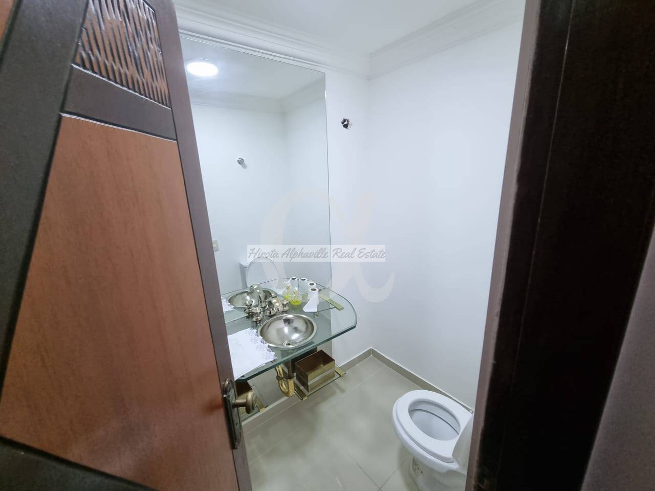 Casa à venda com 4 quartos, 470m² - Foto 11