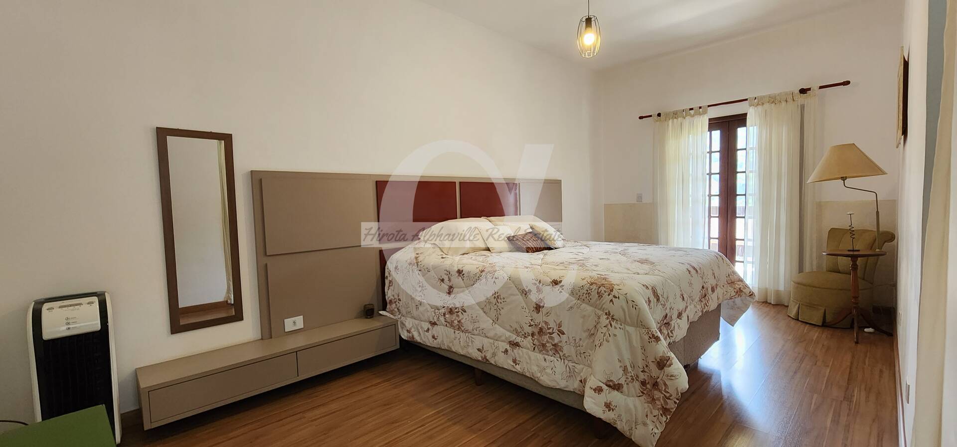Casa, 5 quartos, 330 m² - Foto 21