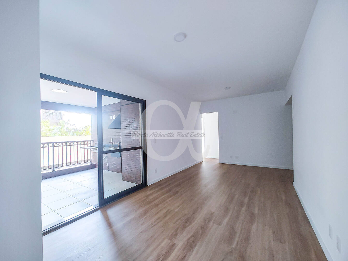 Apartamento para alugar com 3 quartos, 120m² - Foto 1