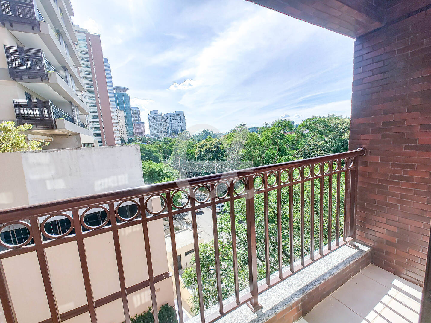 Apartamento para alugar com 3 quartos, 120m² - Foto 10