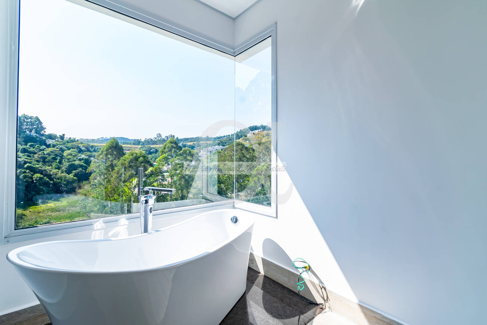 Casa, 4 quartos, 325 m² - Foto 29