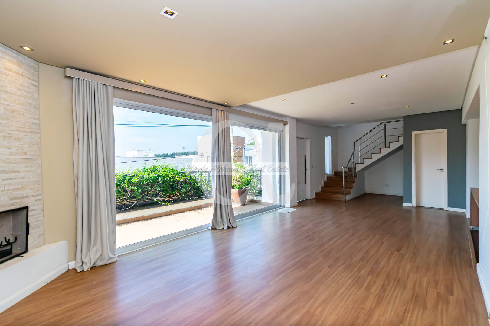 Casa, 3 quartos, 245 m² - Foto 8
