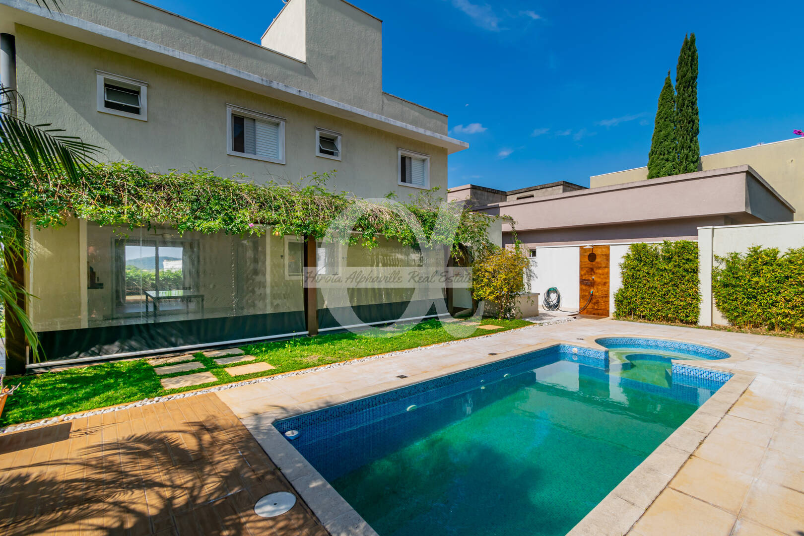 Casa, 3 quartos, 245 m² - Foto 23