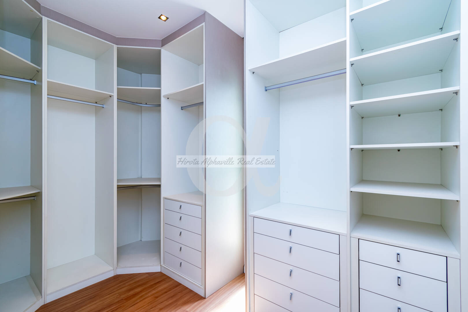 Casa, 3 quartos, 245 m² - Foto 30