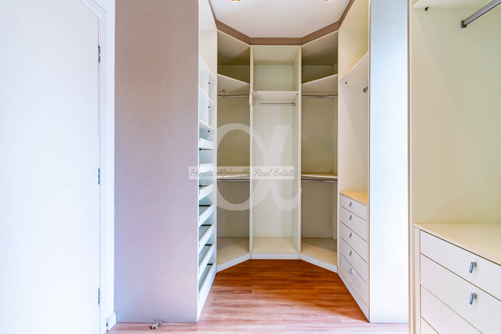 Casa, 3 quartos, 245 m² - Foto 31