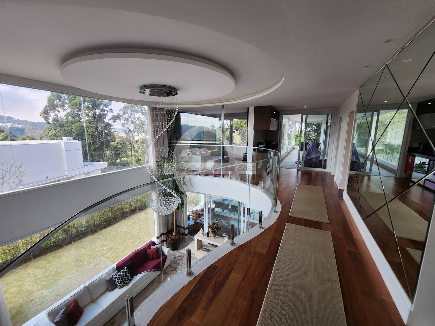Casa, 5 quartos, 739 m² - Foto 1