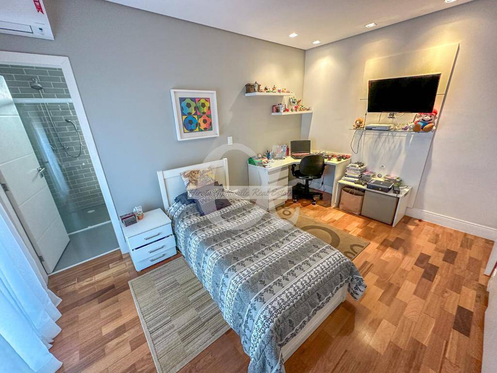 Casa à venda com 4 quartos, 350m² - Foto 20