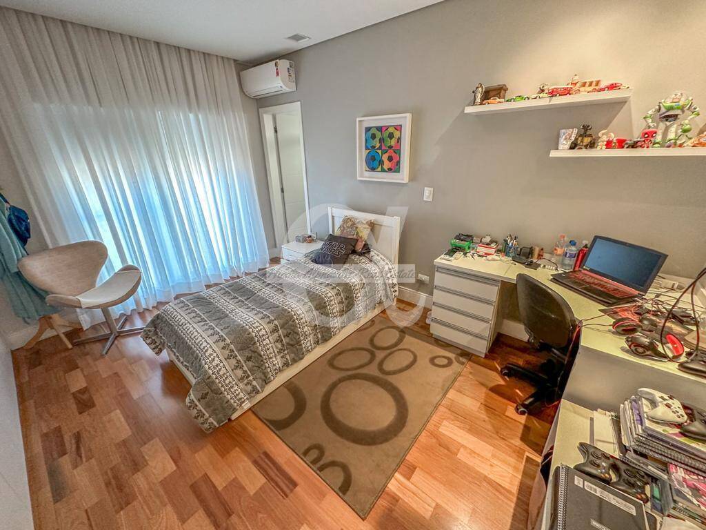 Casa à venda com 4 quartos, 350m² - Foto 21
