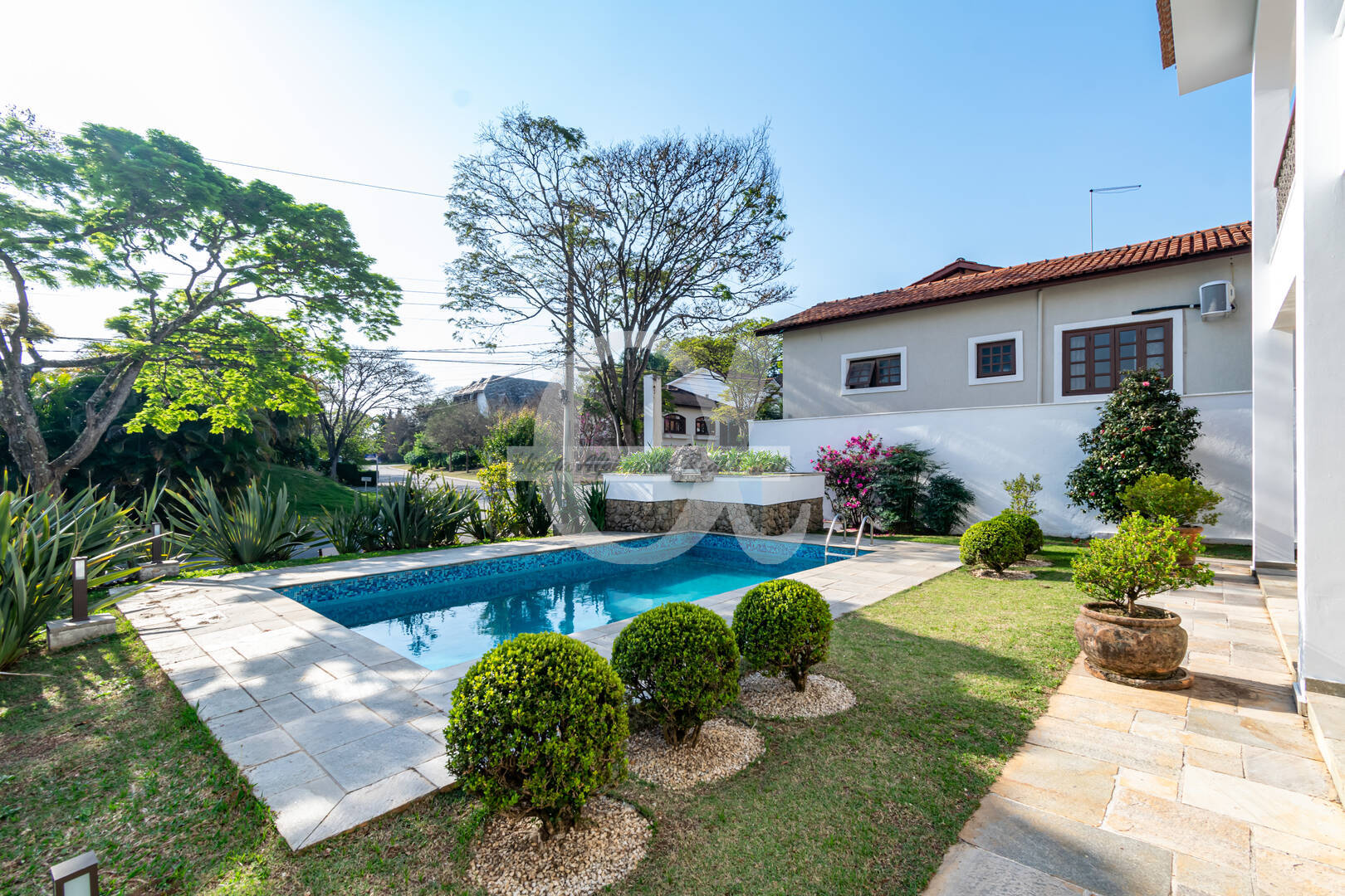 Casa, 4 quartos, 620 m² - Foto 4