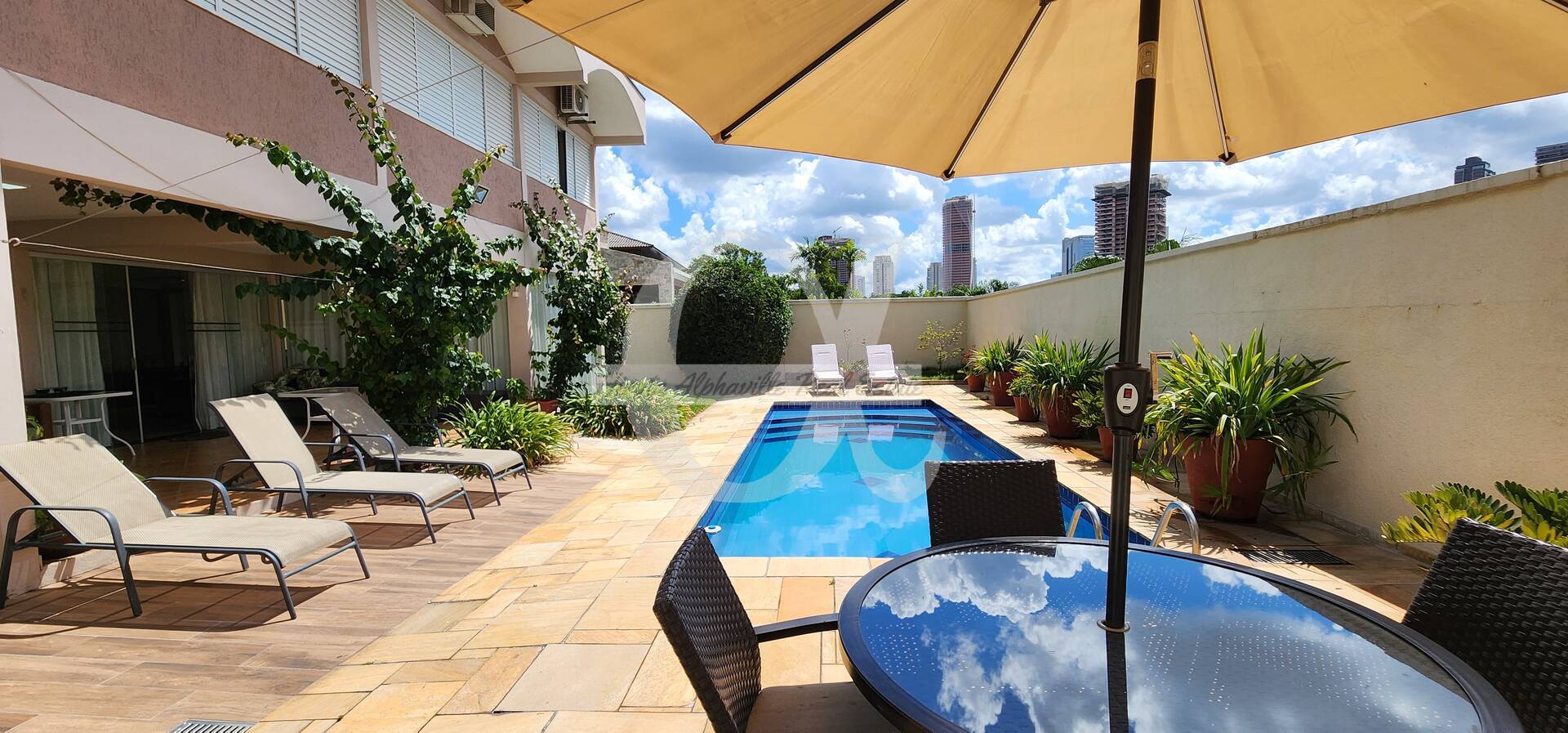 Casa, 4 quartos, 460 m² - Foto 1