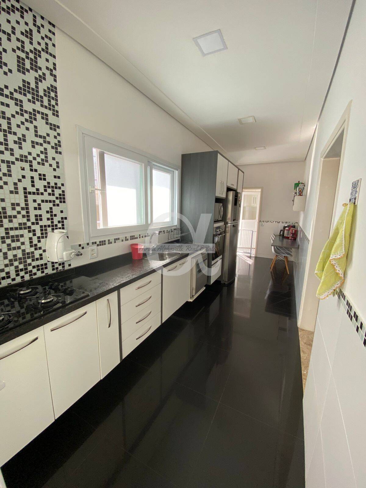 Casa, 4 quartos, 250 m² - Foto 13