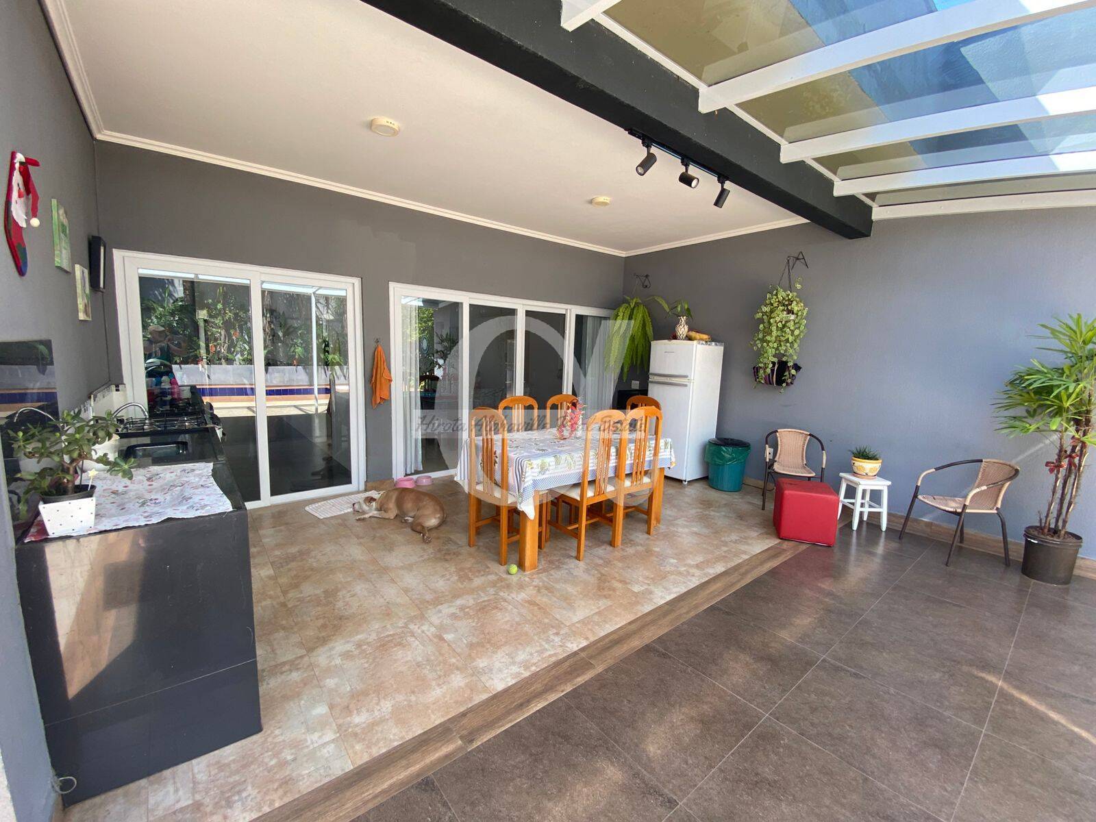 Casa, 4 quartos, 250 m² - Foto 8