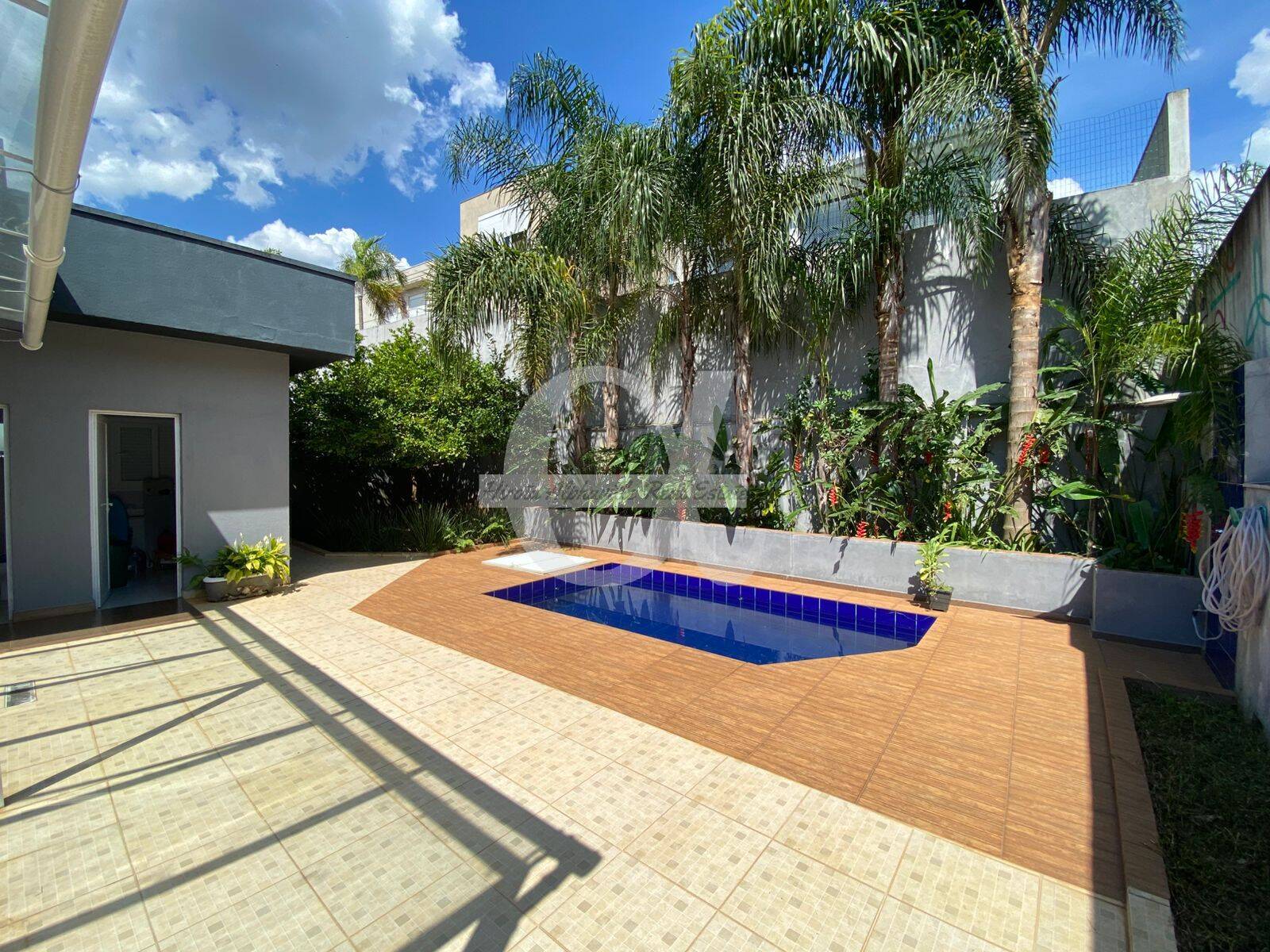 Casa, 4 quartos, 250 m² - Foto 10