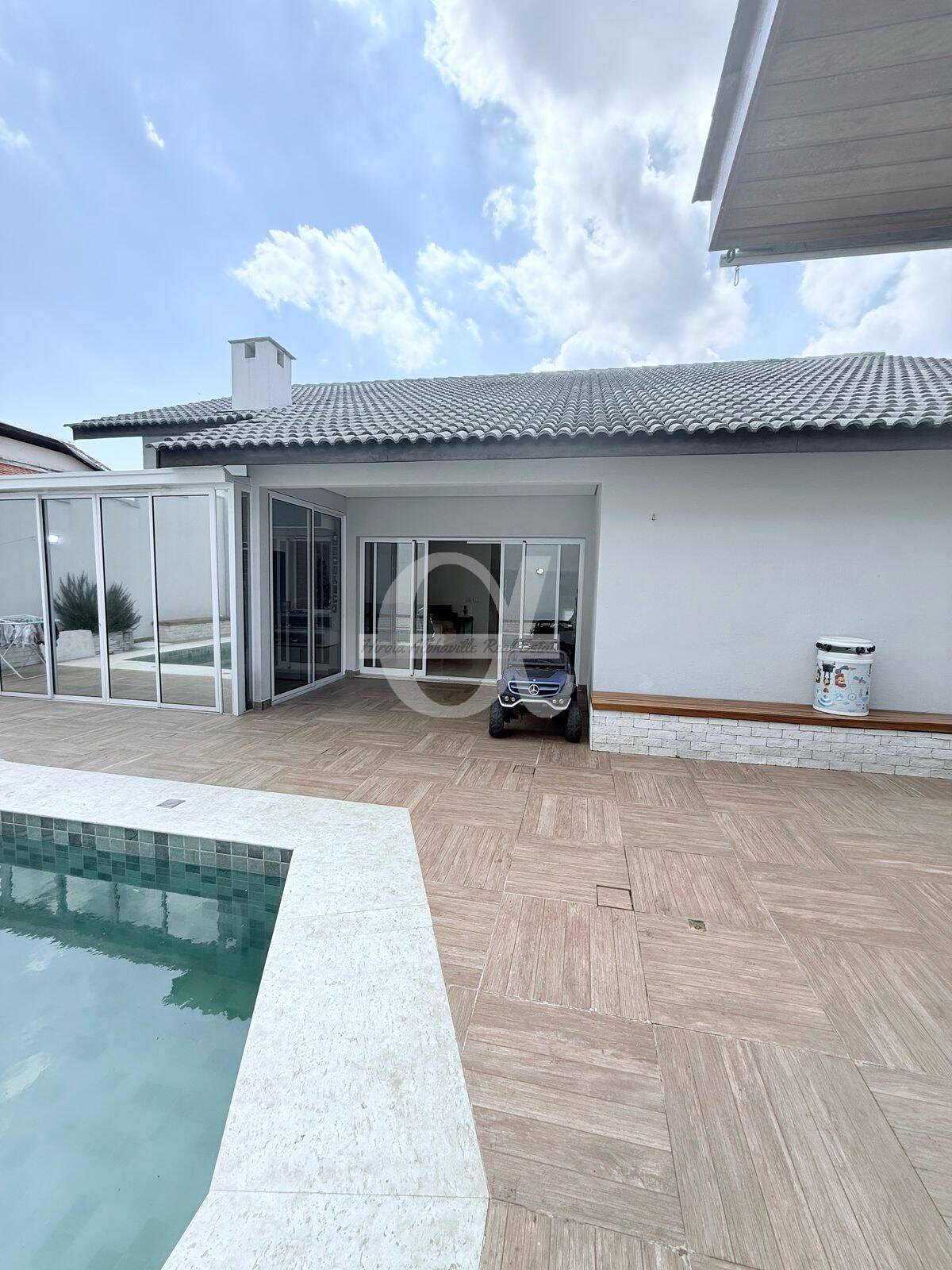 Casa, 4 quartos, 300 m² - Foto 2