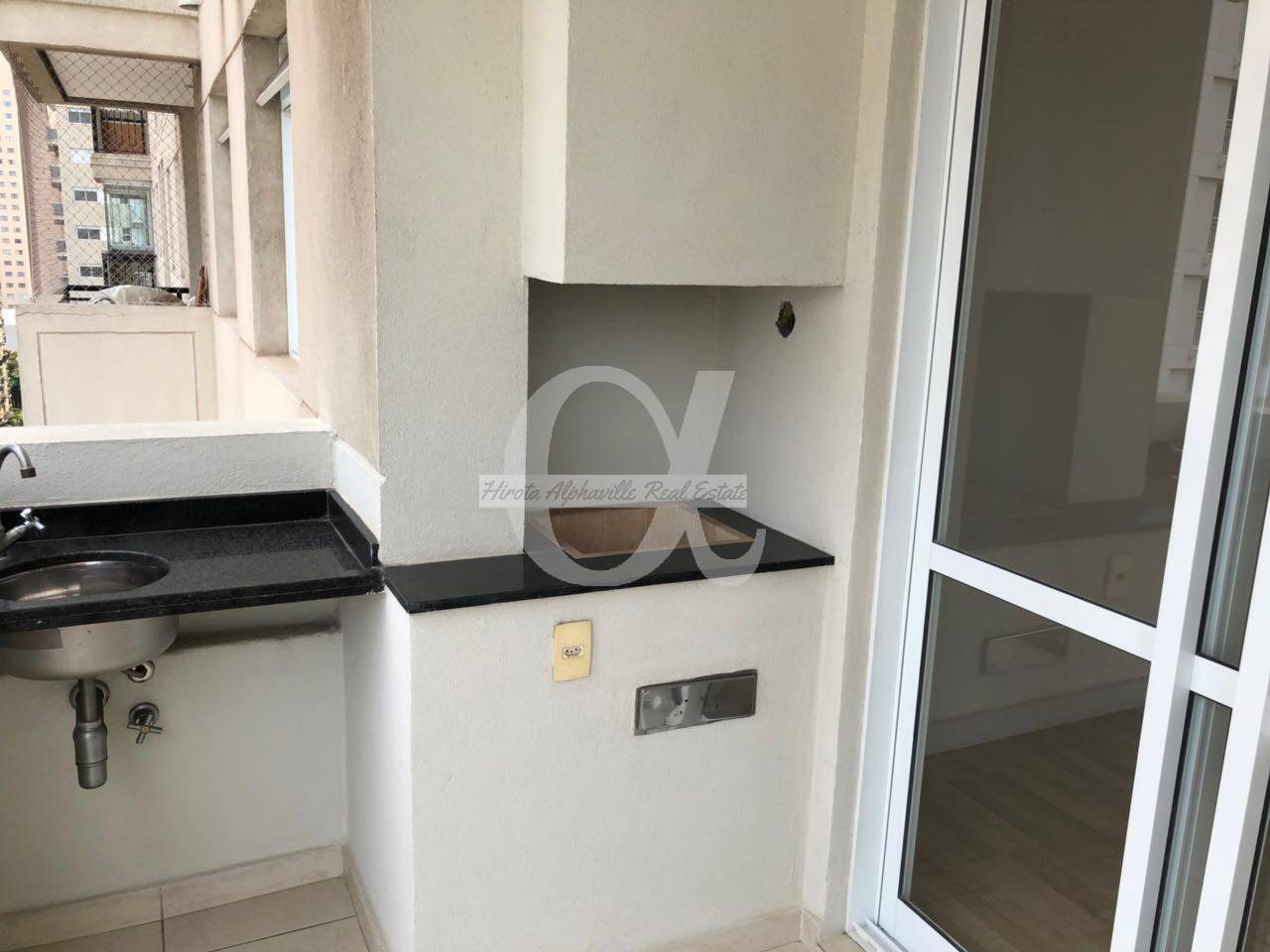 Apartamento para alugar com 3 quartos, 84m² - Foto 2