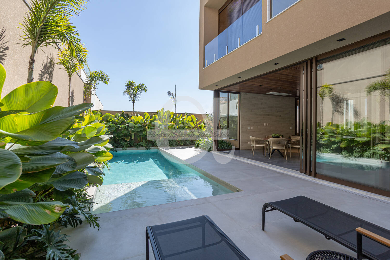 Casa, 4 quartos, 411 m² - Foto 1