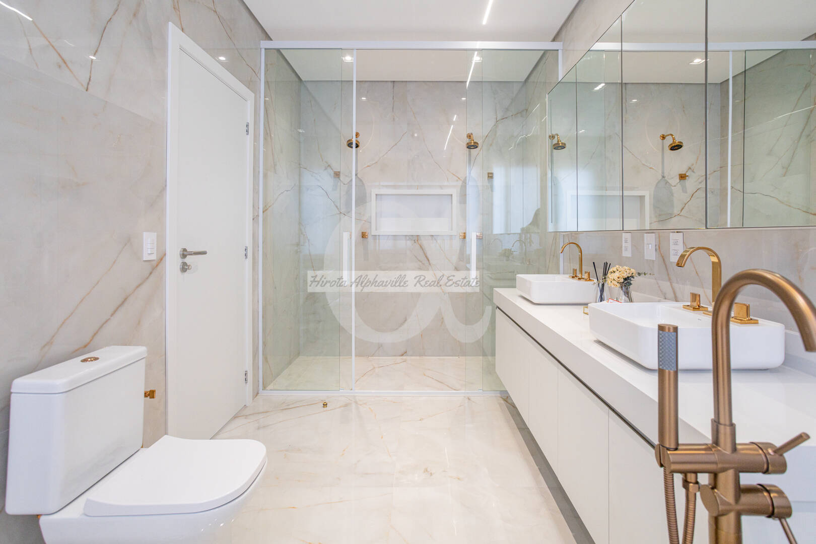Casa, 4 quartos, 370 m² - Foto 24