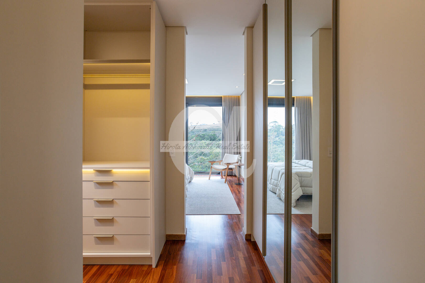 Casa, 4 quartos, 370 m² - Foto 26