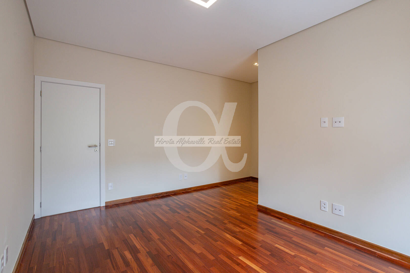 Casa, 4 quartos, 370 m² - Foto 34