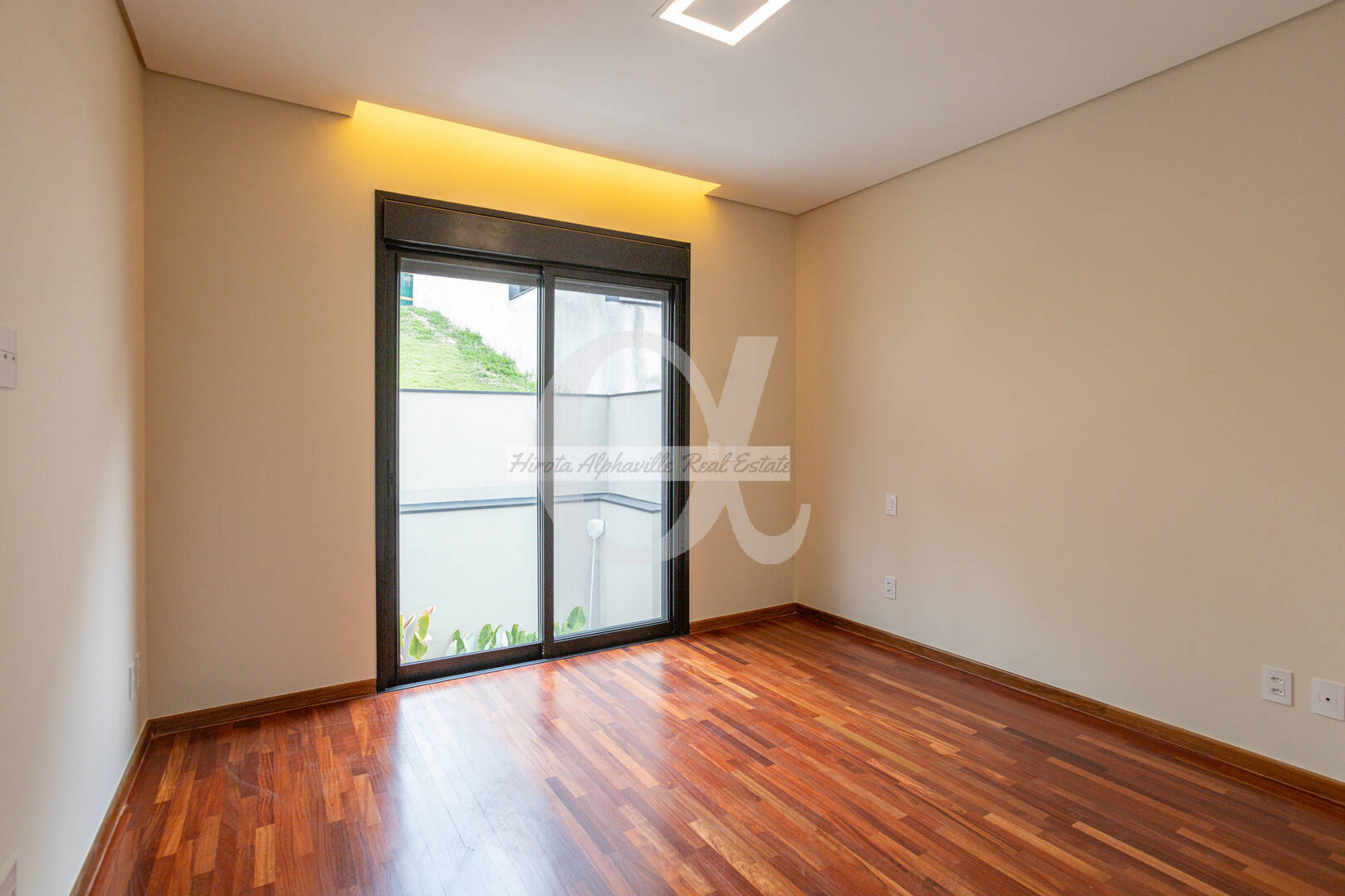 Casa, 4 quartos, 370 m² - Foto 37