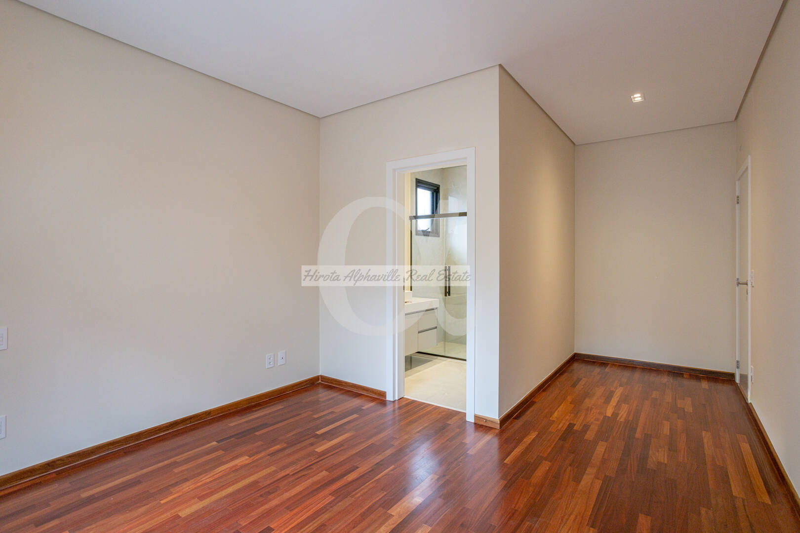 Casa, 4 quartos, 370 m² - Foto 38