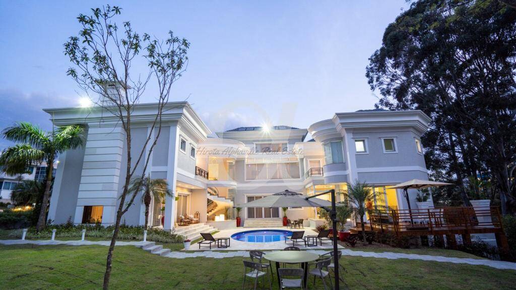 Casa, 6 quartos, 1200 m² - Foto 1