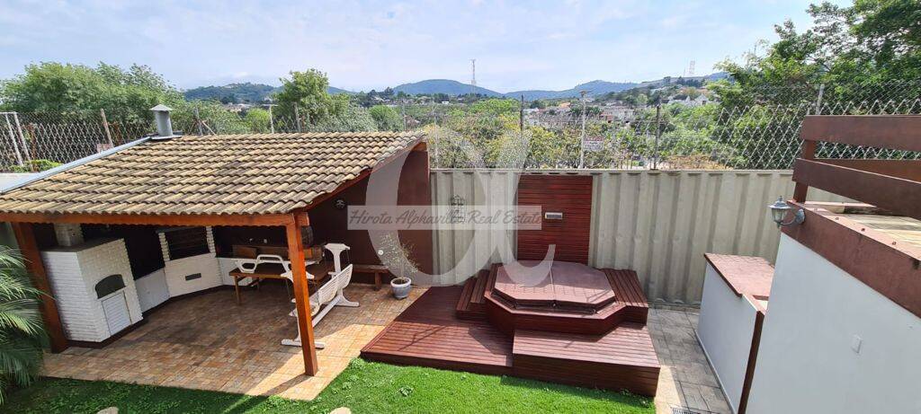 Casa, 4 quartos, 291 m² - Foto 1