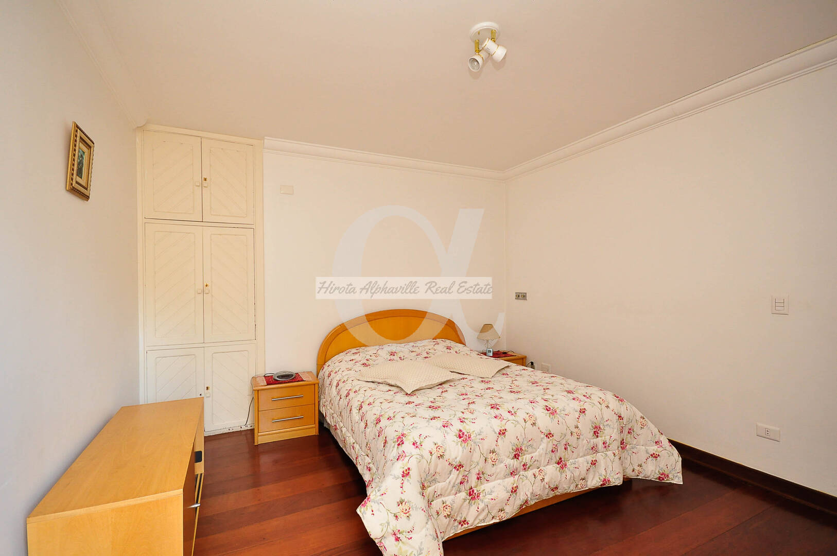 Casa à venda com 4 quartos, 430m² - Foto 16