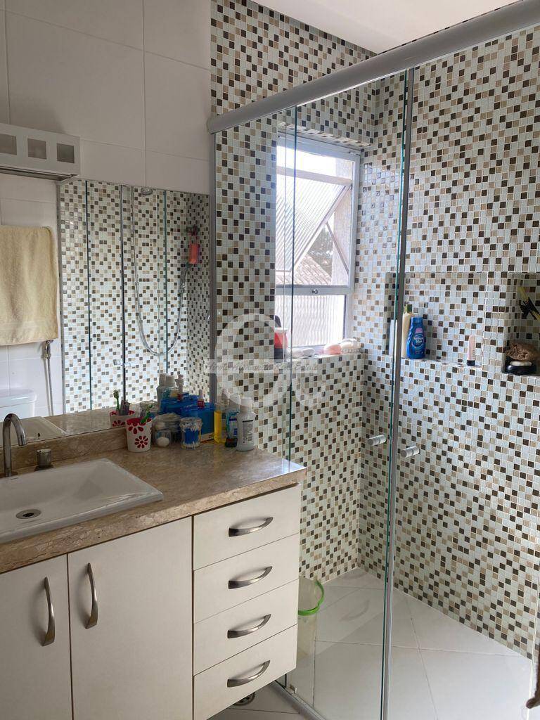 Casa, 4 quartos, 270 m² - Foto 34