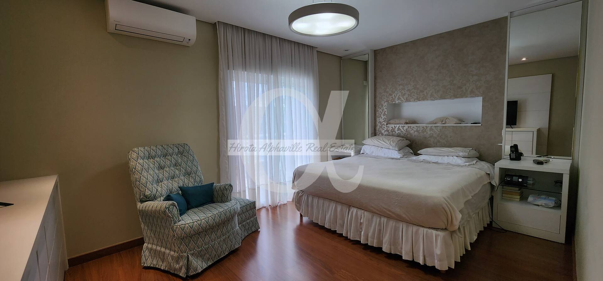Casa, 4 quartos, 270 m² - Foto 28