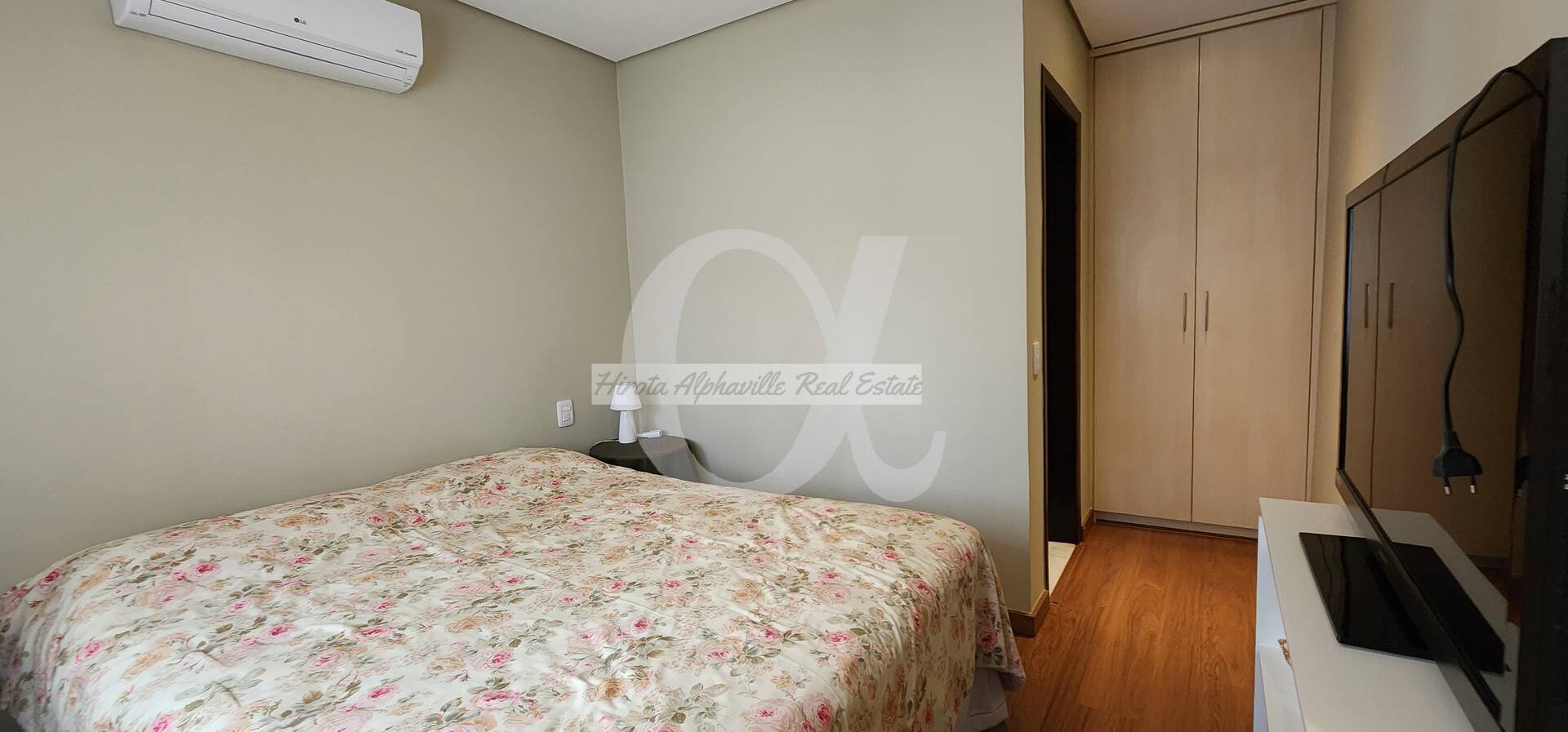 Casa, 4 quartos, 270 m² - Foto 31