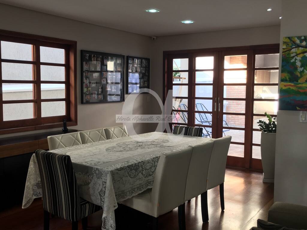 Casa, 3 quartos, 240 m² - Foto 2