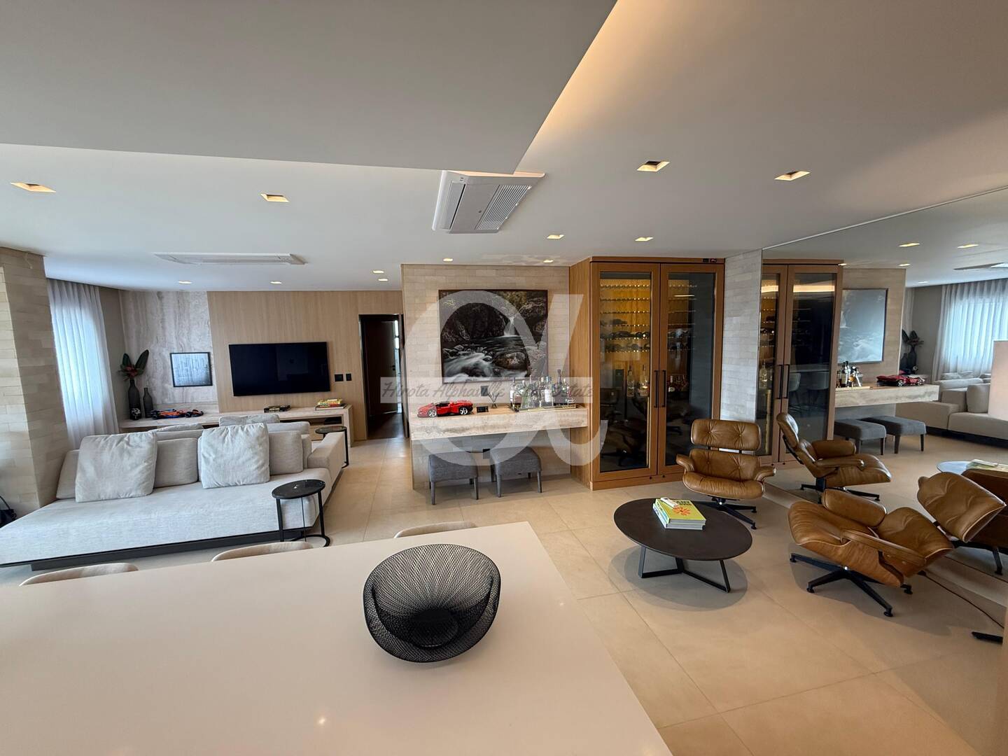 Apartamento para alugar com 2 quartos, 112m² - Foto 17