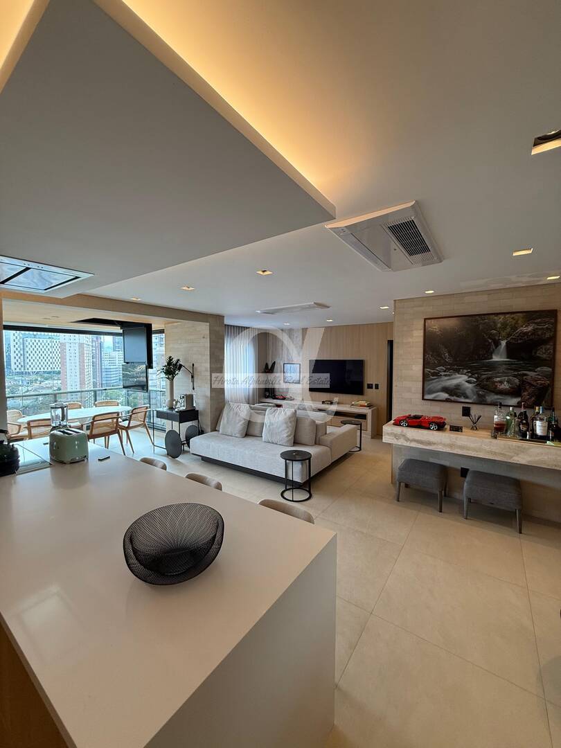 Apartamento para alugar com 2 quartos, 112m² - Foto 1