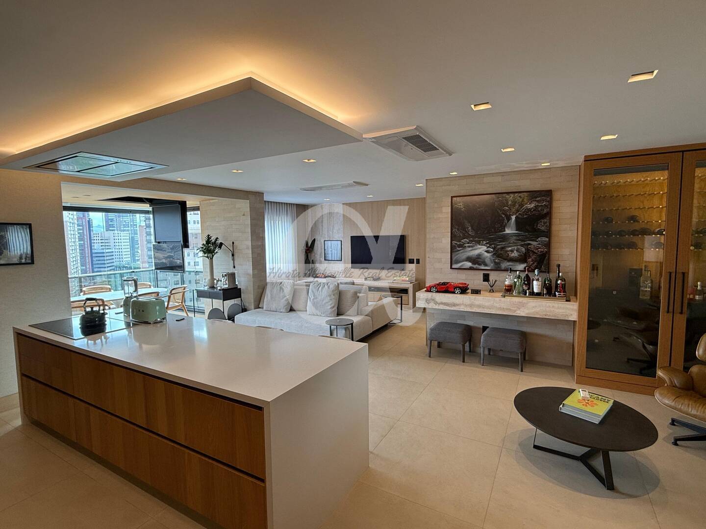 Apartamento para alugar com 2 quartos, 112m² - Foto 2