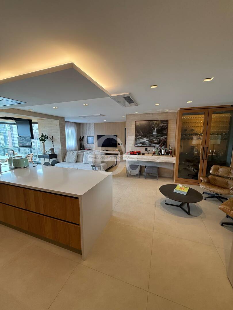 Apartamento para alugar com 2 quartos, 112m² - Foto 5